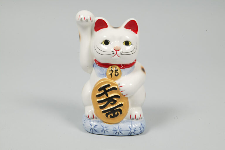 Lucky cat