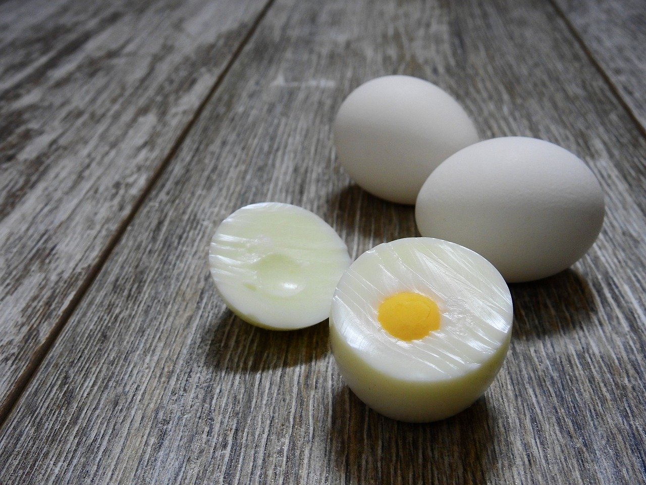 Eggs: Wholesome and Delicious (image credits: pixabay)