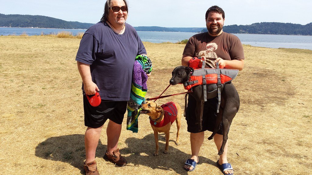 Choosing and Using a Cooling Vest: What to Look For (image credits: flickr)