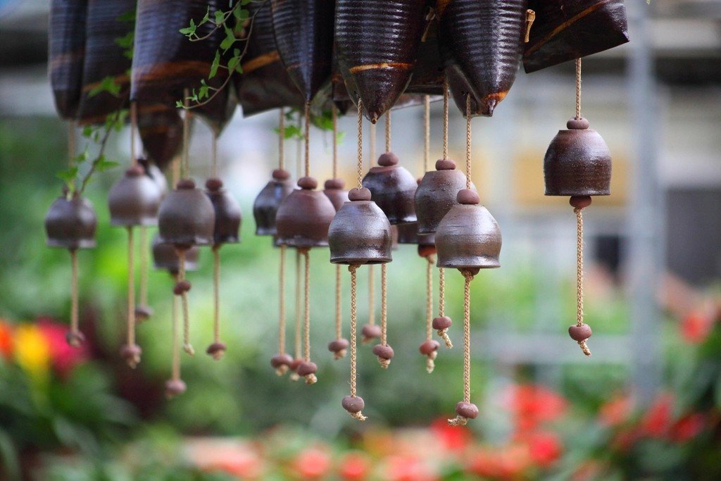 Create Personalized Wind Chimes (image credits: rawpixel)