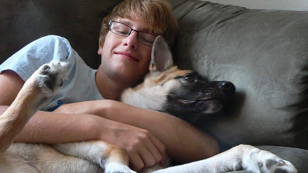 The Zodiac Signs That Age Most Gracefully With Dogs