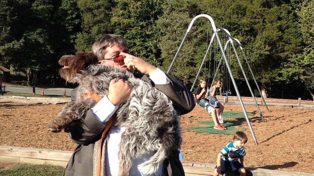 5 Unexpected Ways Your Dog Communicates Their Happiness To You Daily