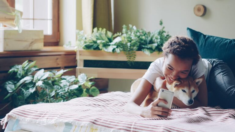 The Unbreakable Bond: How Dogs Choose Their Favorite Human