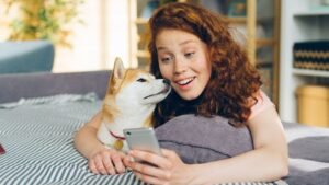 10 Habits That Strengthen Your Bond (And 5 That Damage It)