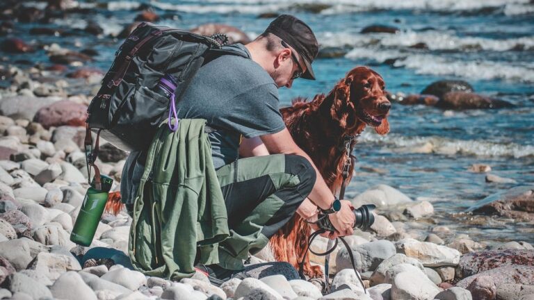 15 Family-Friendly Breeds That Fit Peaceful Suburban Life in Indiana