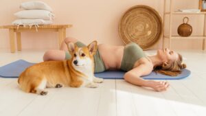 9 Warning Signs Your Dog Knows You're About To Die