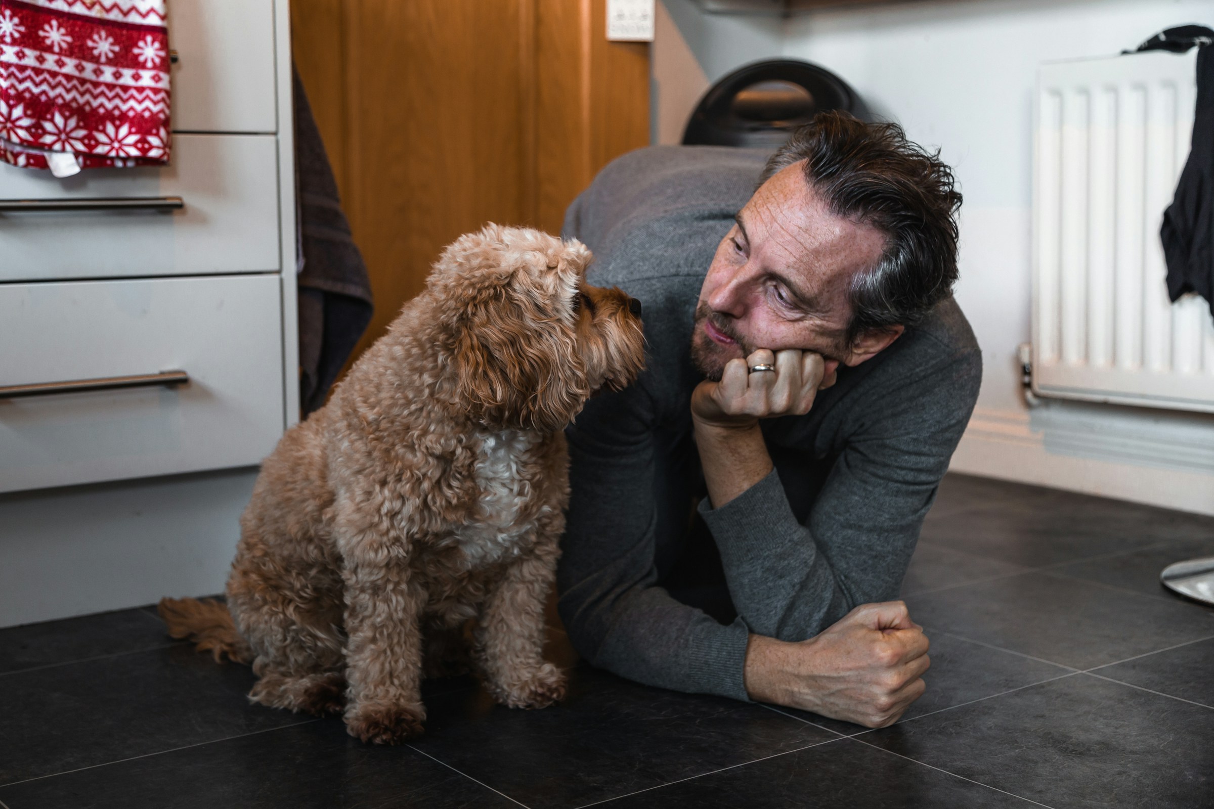 Dog Psychology Says Dogs Who Position Themselves Between You and a Stranger Aren’t Necessarily Trying to Protect You – Context Changes the Meaning